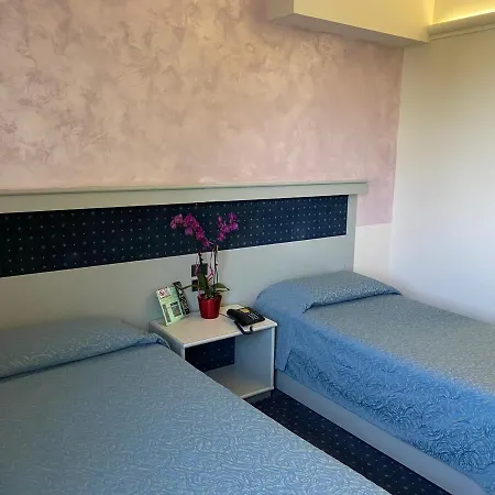 Hotel Garden 3*