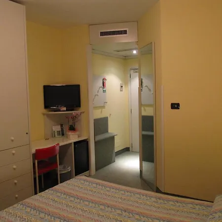 Hotel Garden 3*