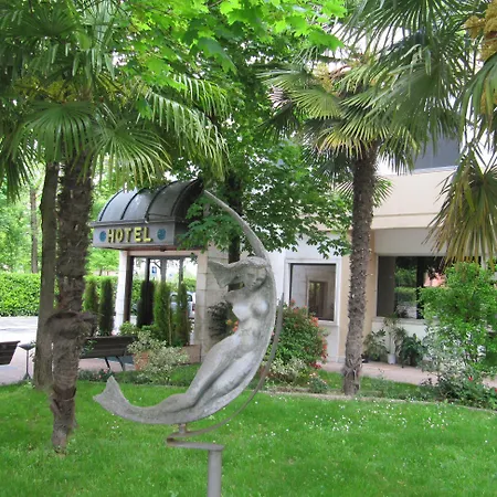 Garden 3*