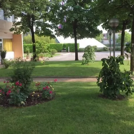 Garden 3* Ноале
